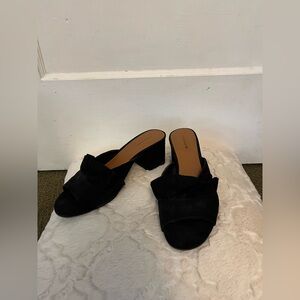 14th & Union Black Heeled Mules w Suede Ruffle